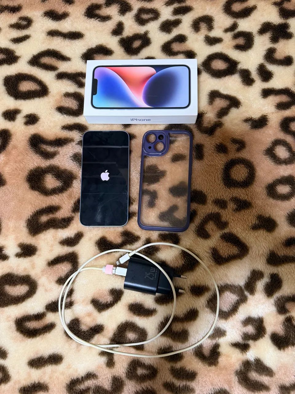 Iphone 14 azul 128gb - tela quebrada mas funciona normalmente  - Foto 3
