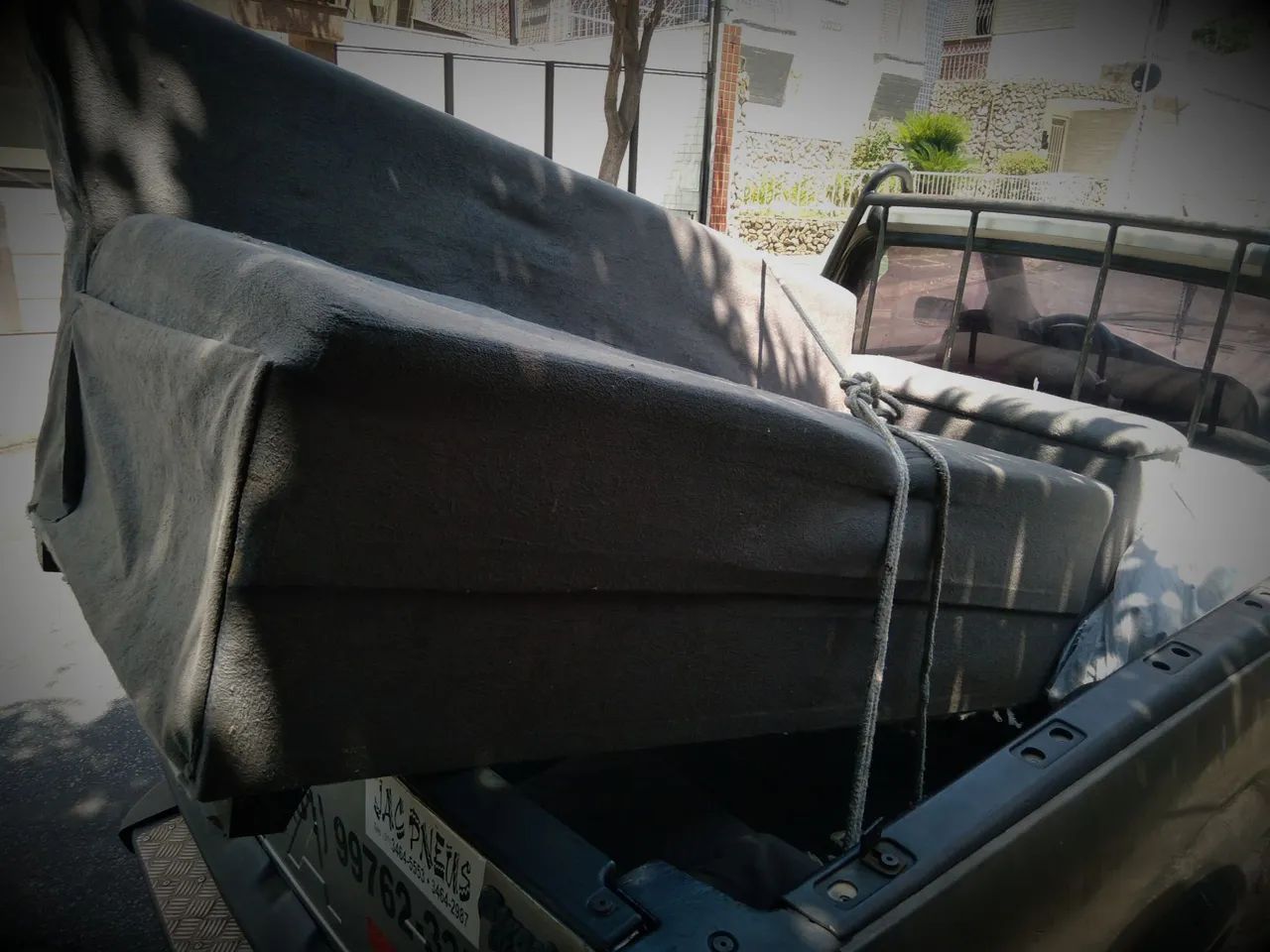 Sofa dois lugares - Foto 3