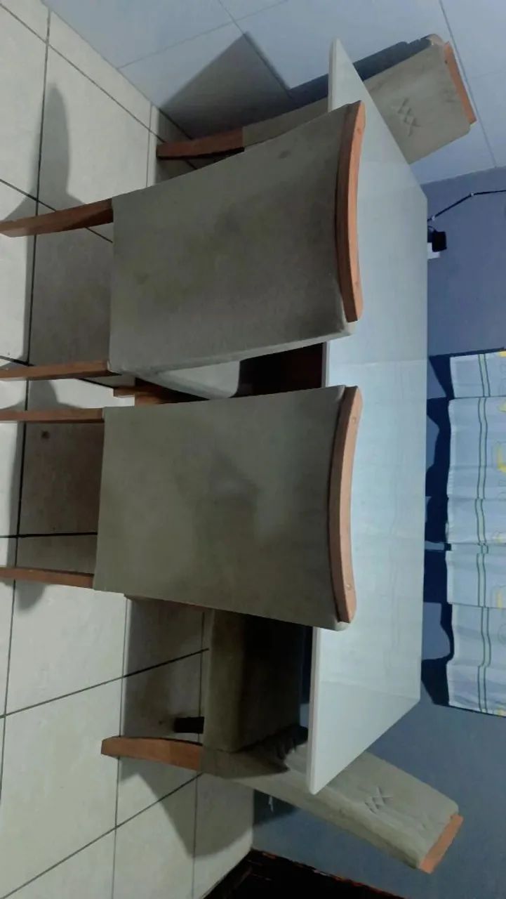 Mesa com 6 cadeiras  - Foto 3