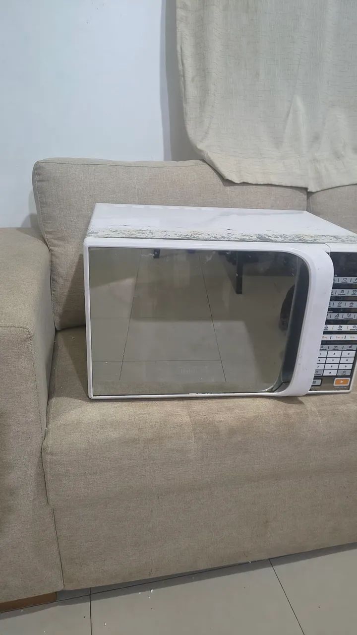 Microondas com defeito
