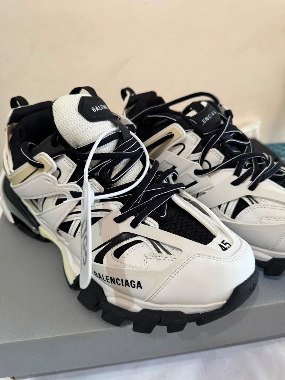 Tênis balenciaga 