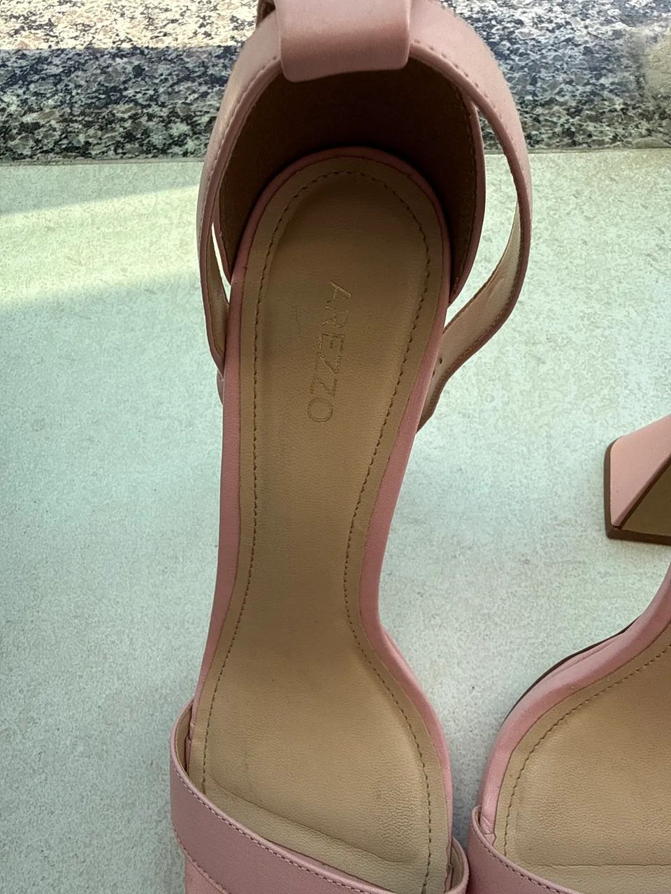 Sandália de couro rosa - Foto 4