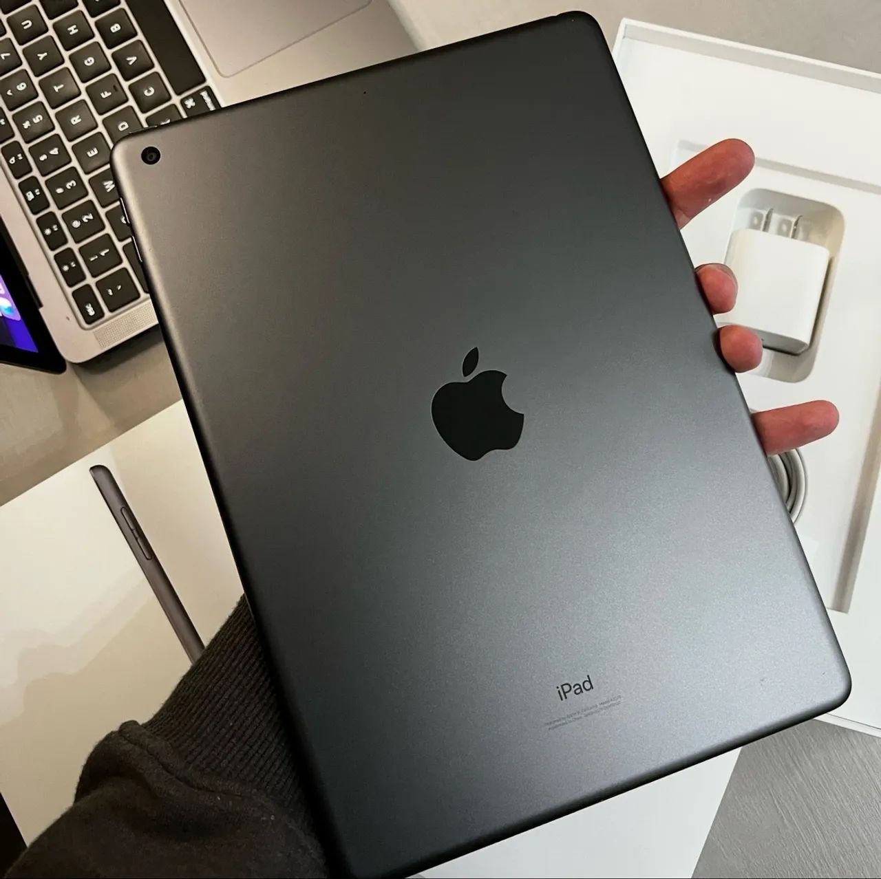 iPad 128GB 8 Geração 