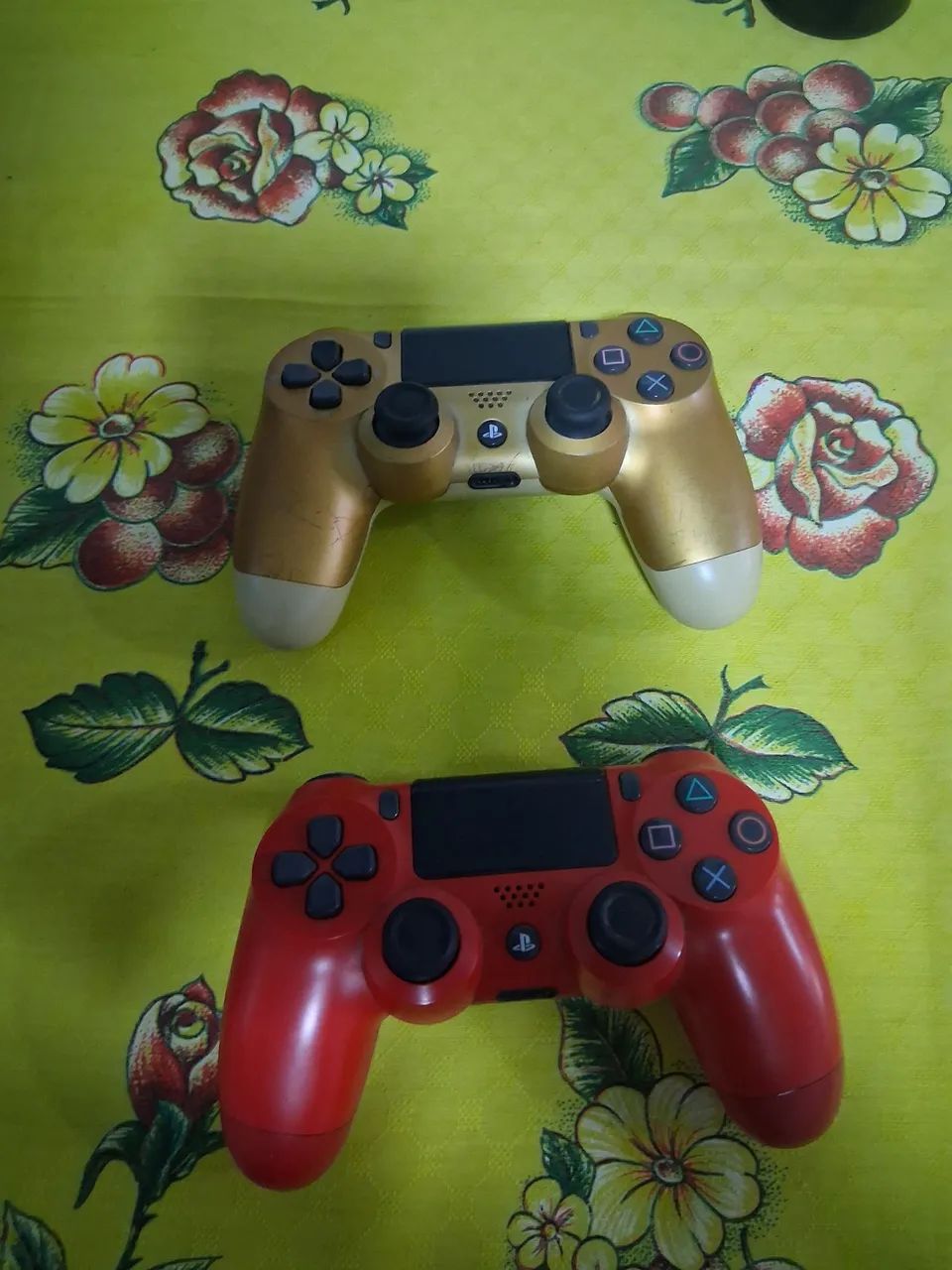 CONTROLE PLAYSTATION 4 - Foto 2