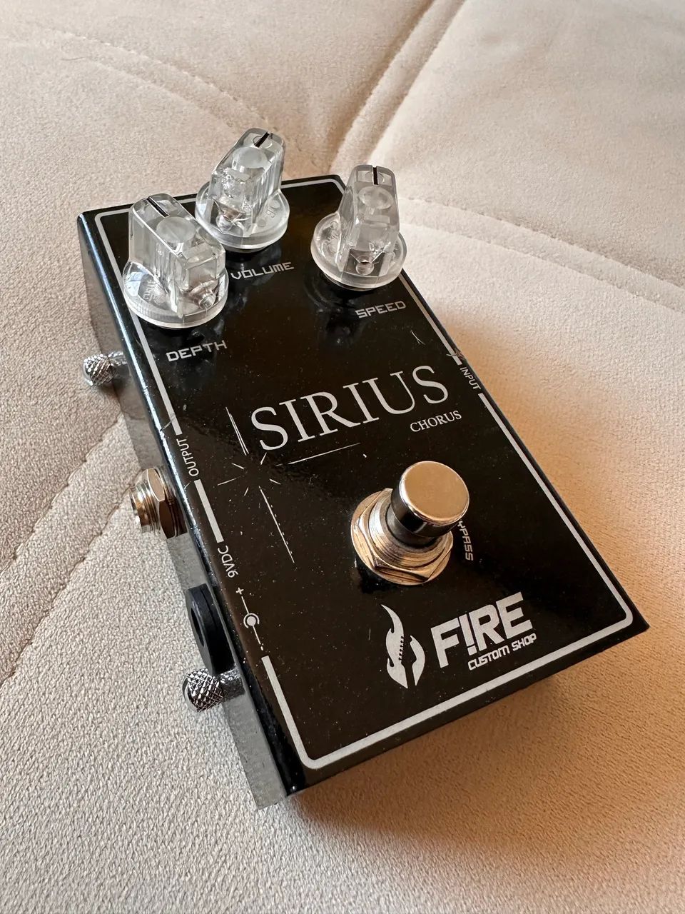 Pedal Chorus Sirius Fire Custom Shop - Foto 2