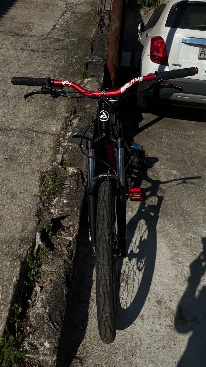 Bicicleta Absolute Brutus preto e vermelho  - Foto 5