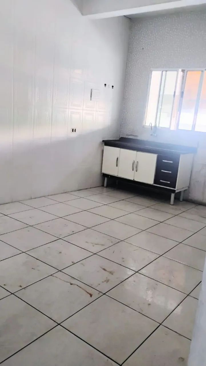 Aluga -se uma casa de 4 cômodos. - Foto 4
