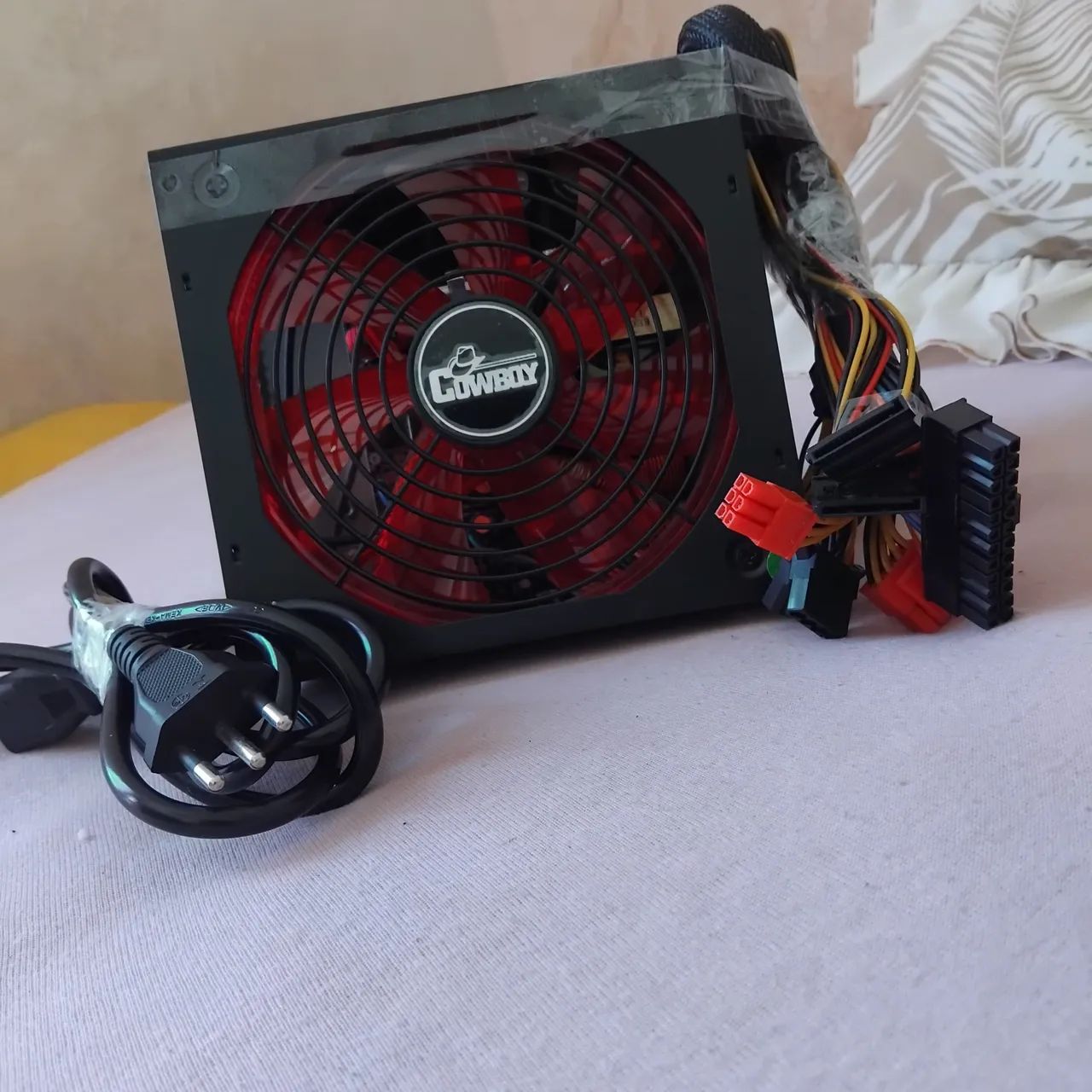 Fonte cowboy 600W.A 