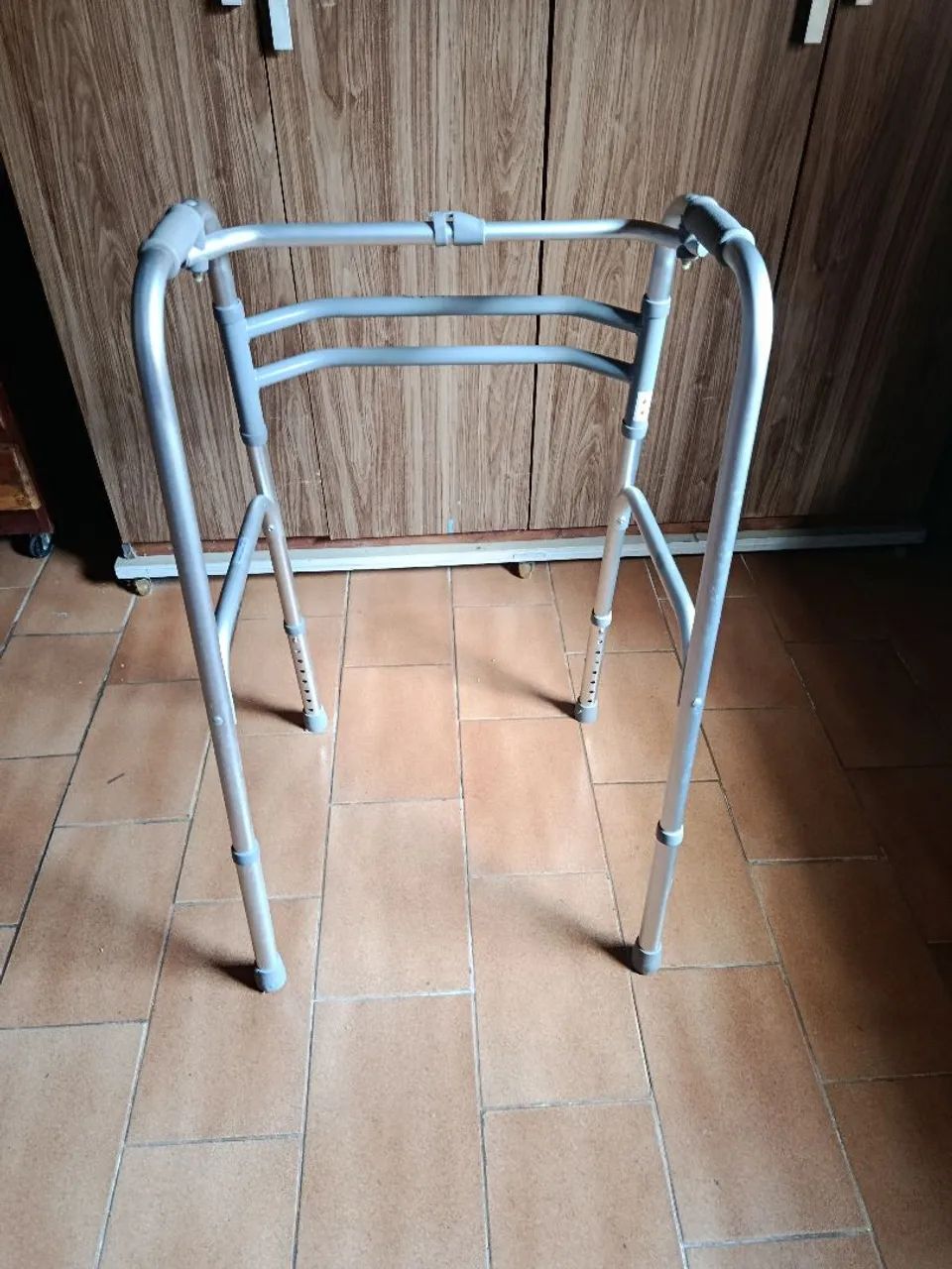 Andador para idoso  - Foto 2