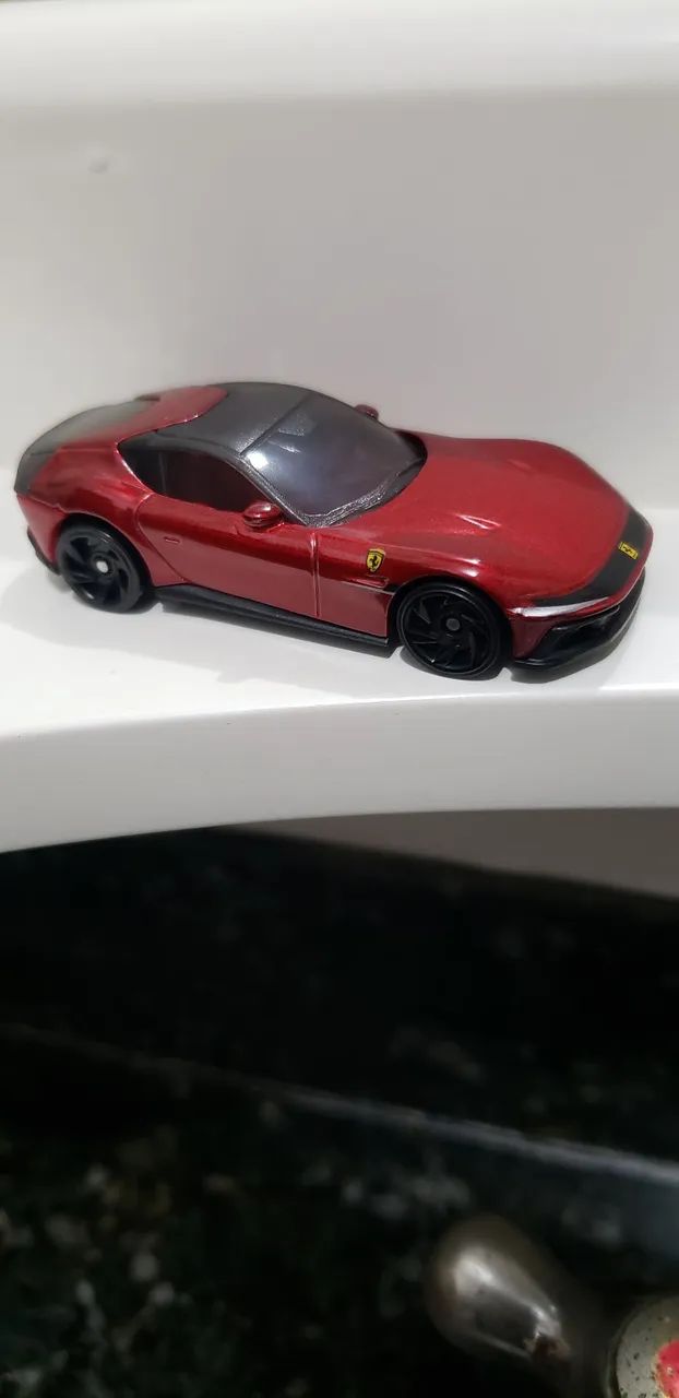 Hotwheels ferrari 12 cilindri pack