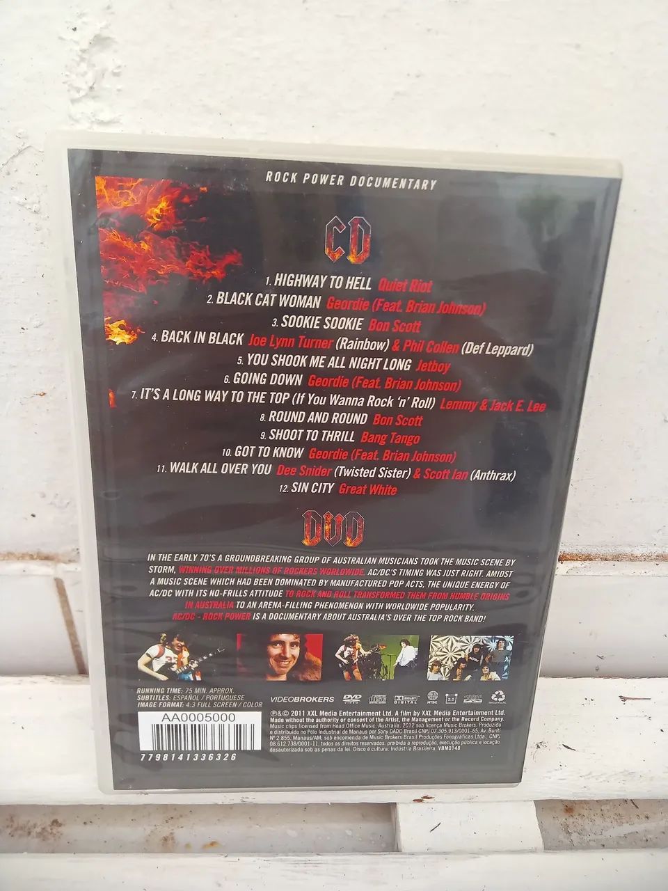 Box duplo AC DC History Roots Renditions Special Collectors Edition Rock Power Documentary - Foto 2