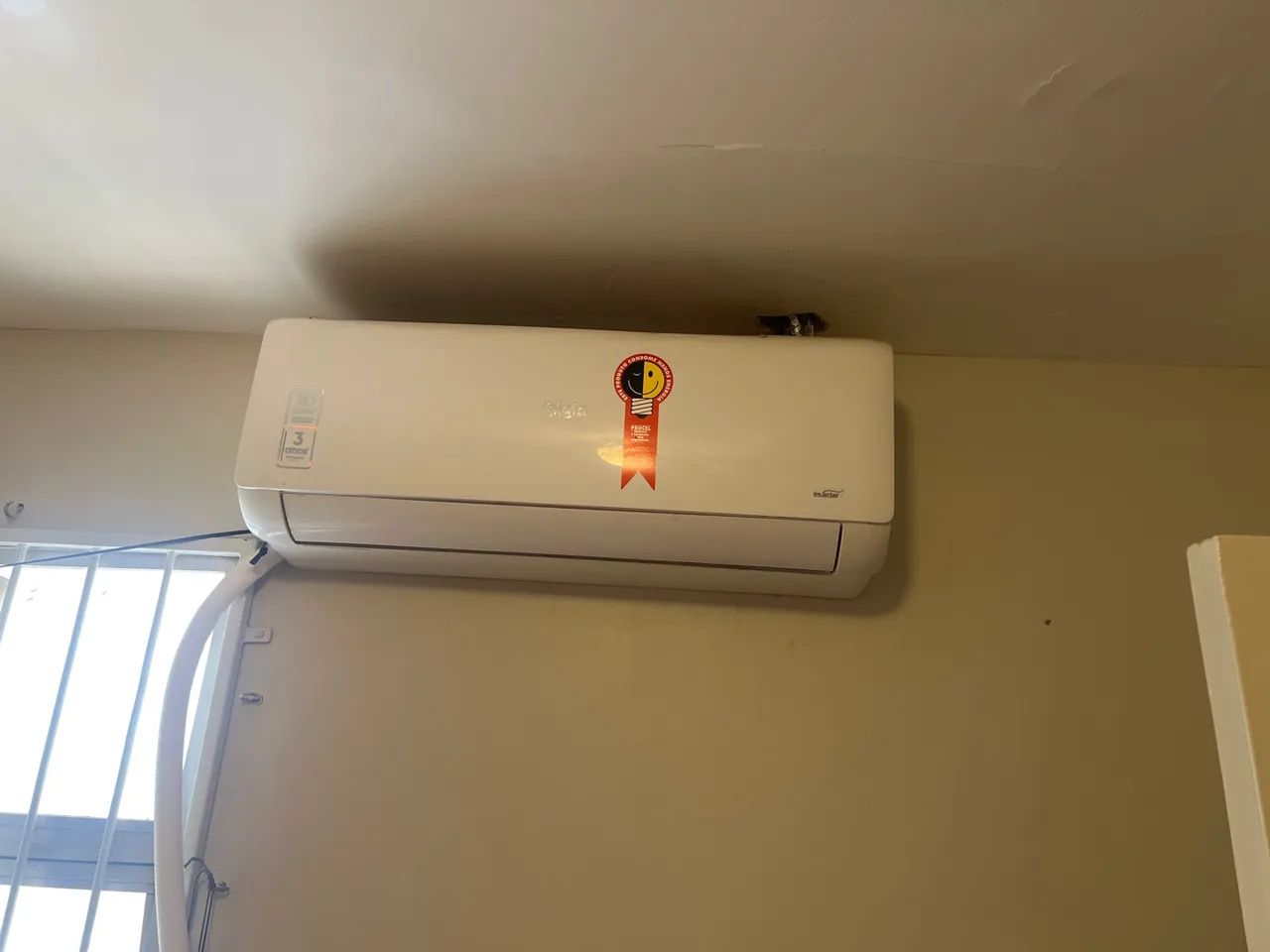 Vendo este ar-condicionado