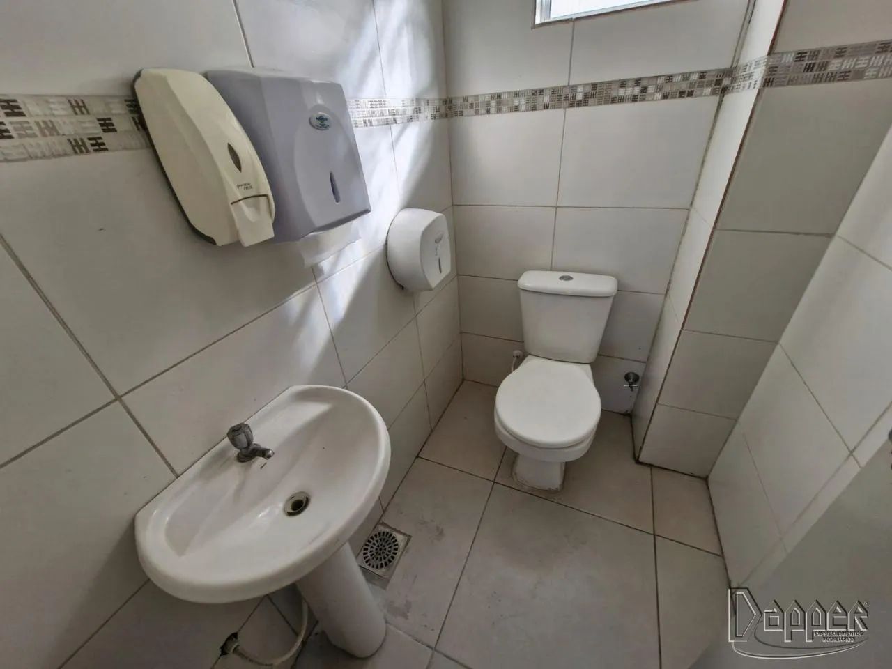 Edifício para Aluguel no Bairro Canudos com Área Útil de 459 m² disponível - Foto 8