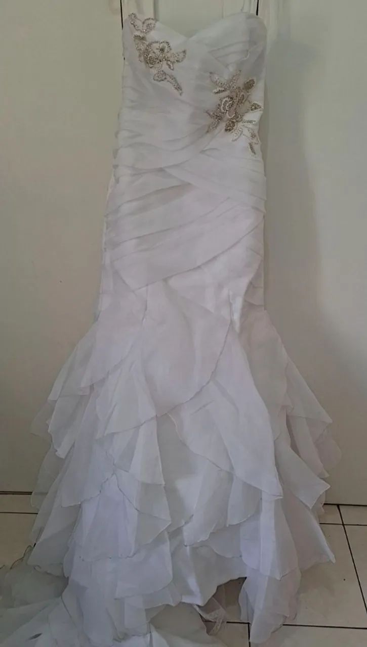 VESTIDO DE NOIVA TOMARA QUE CAIA 