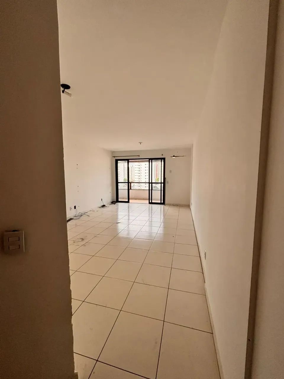 Imóvel para aluguel com 210 metros quadrados com 4 quartos em Quilombo - Cuiabá - MT - Foto 2