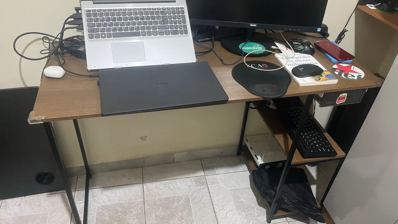 Mesa de escrit ório 110x45 - Foto 2