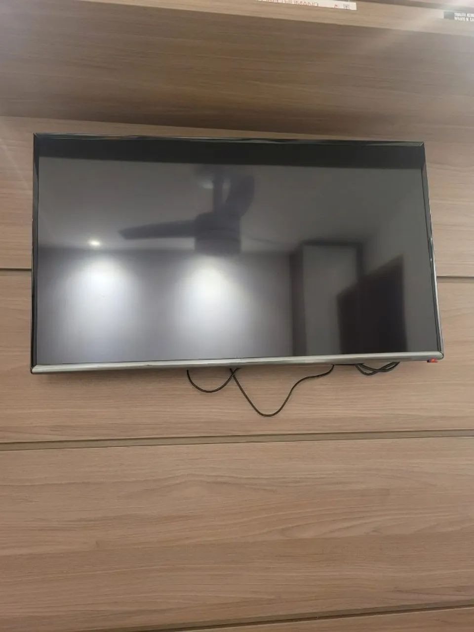 TV Samsung 32'' muito conservada, porém sem imagem 