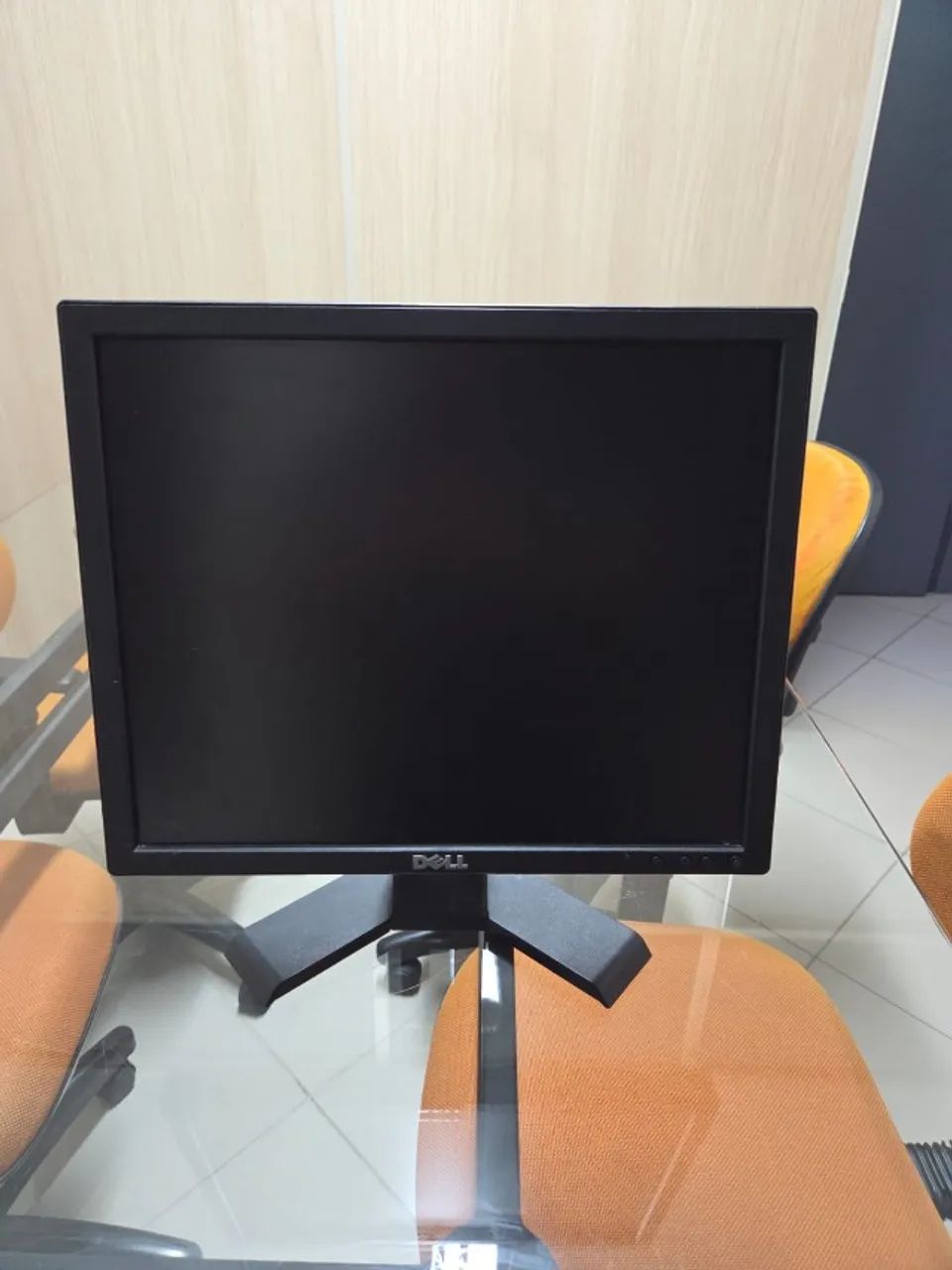 Monitor Dell 14 Pol.