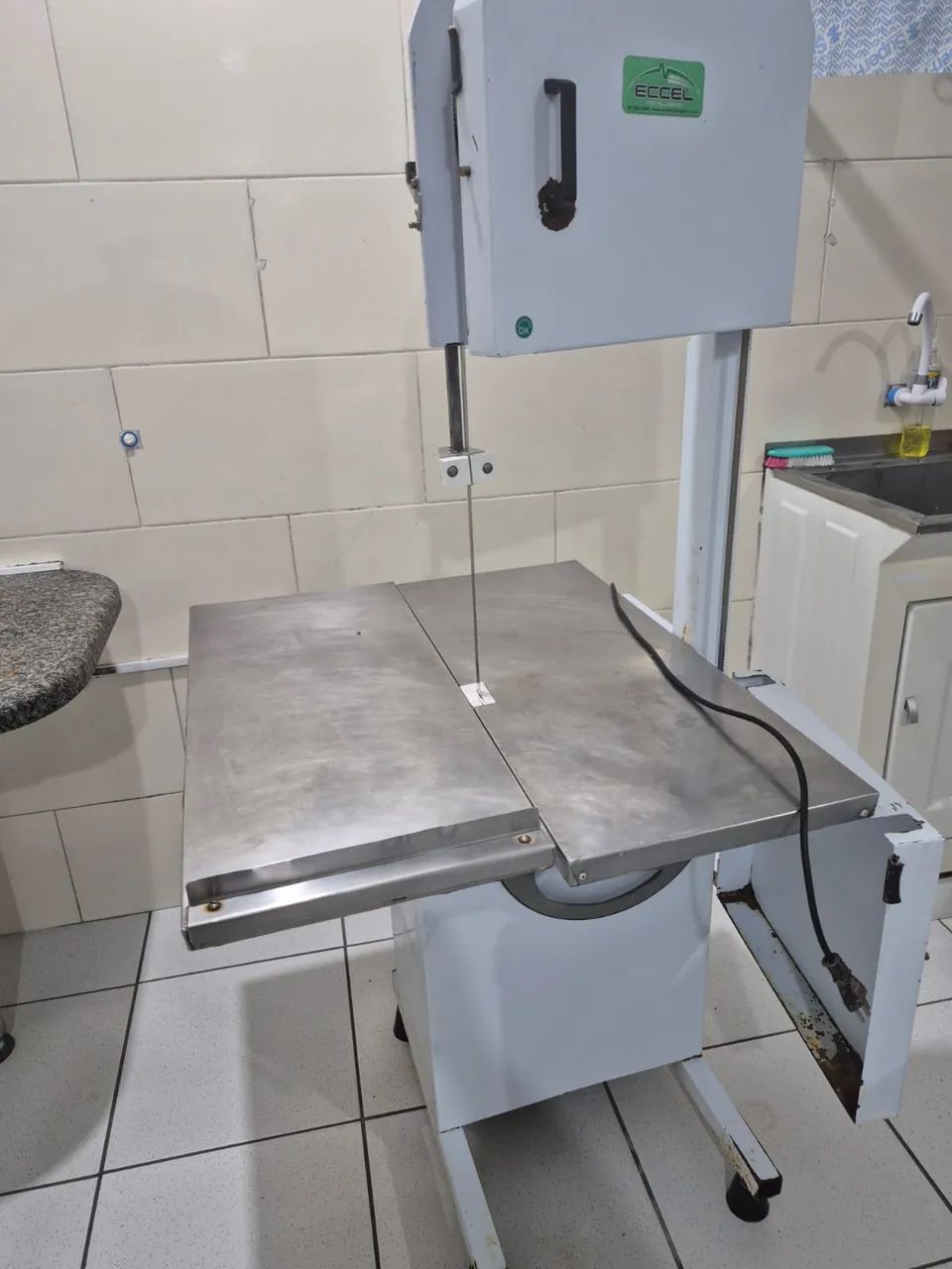 Serra-fita Eccel