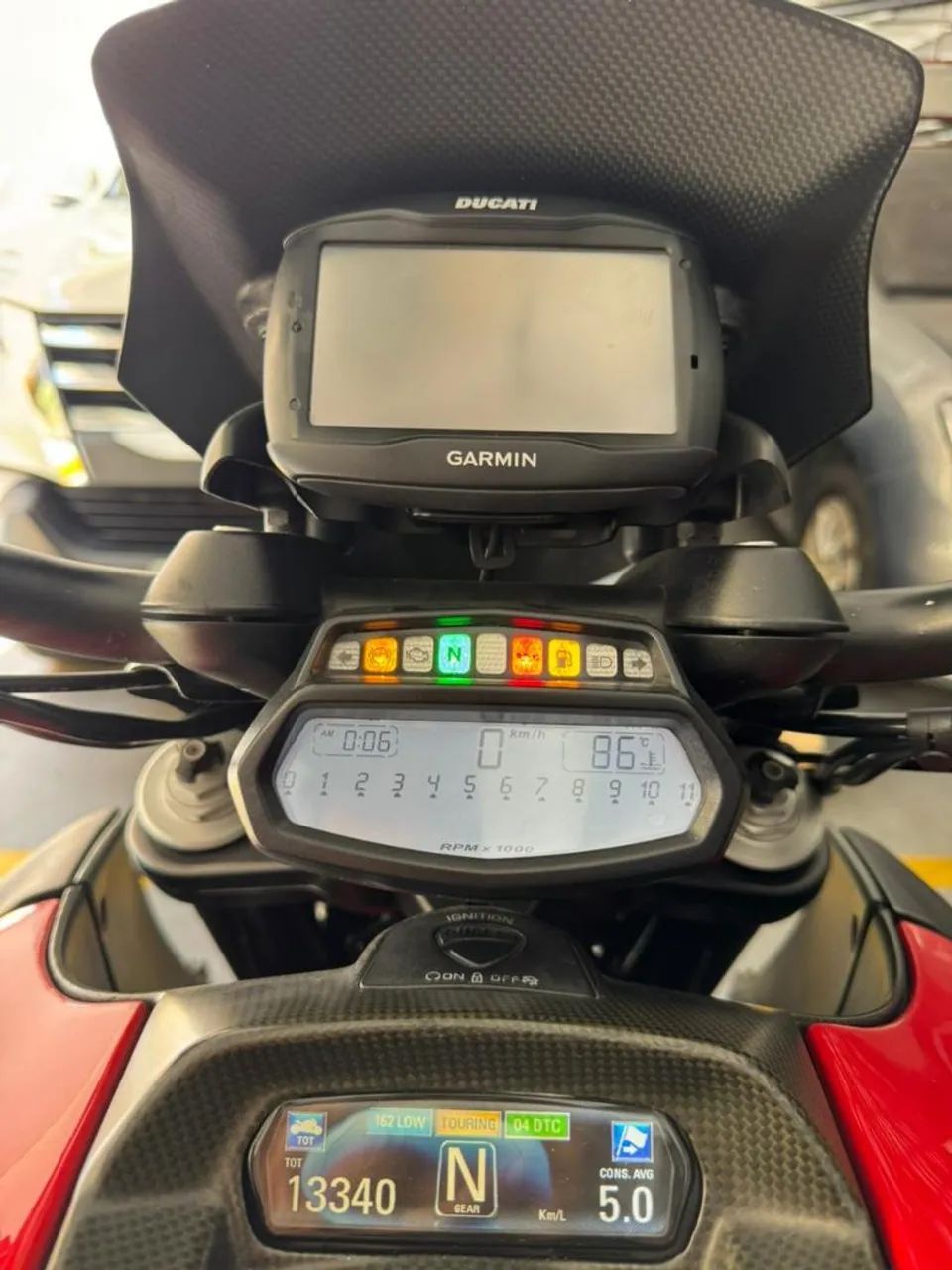 Ducati 1198 Carbon 2013 - 1496868303 | OLX