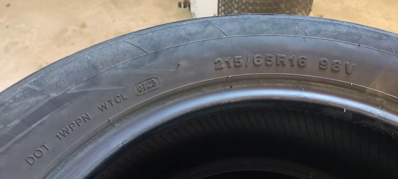 Pneu  215/65 r16  - Foto 3