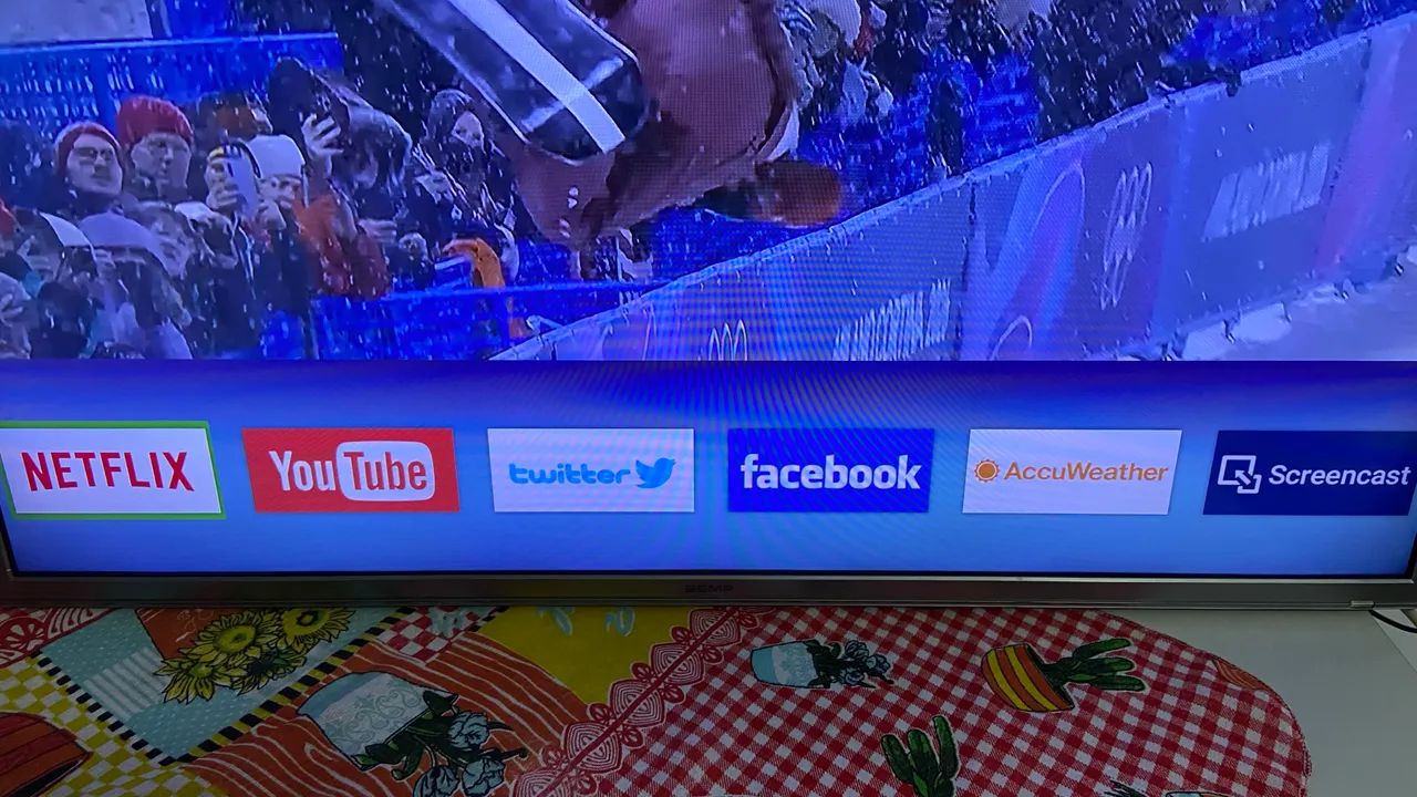 Tv smart 40 polegadas funcionando  - Foto 5