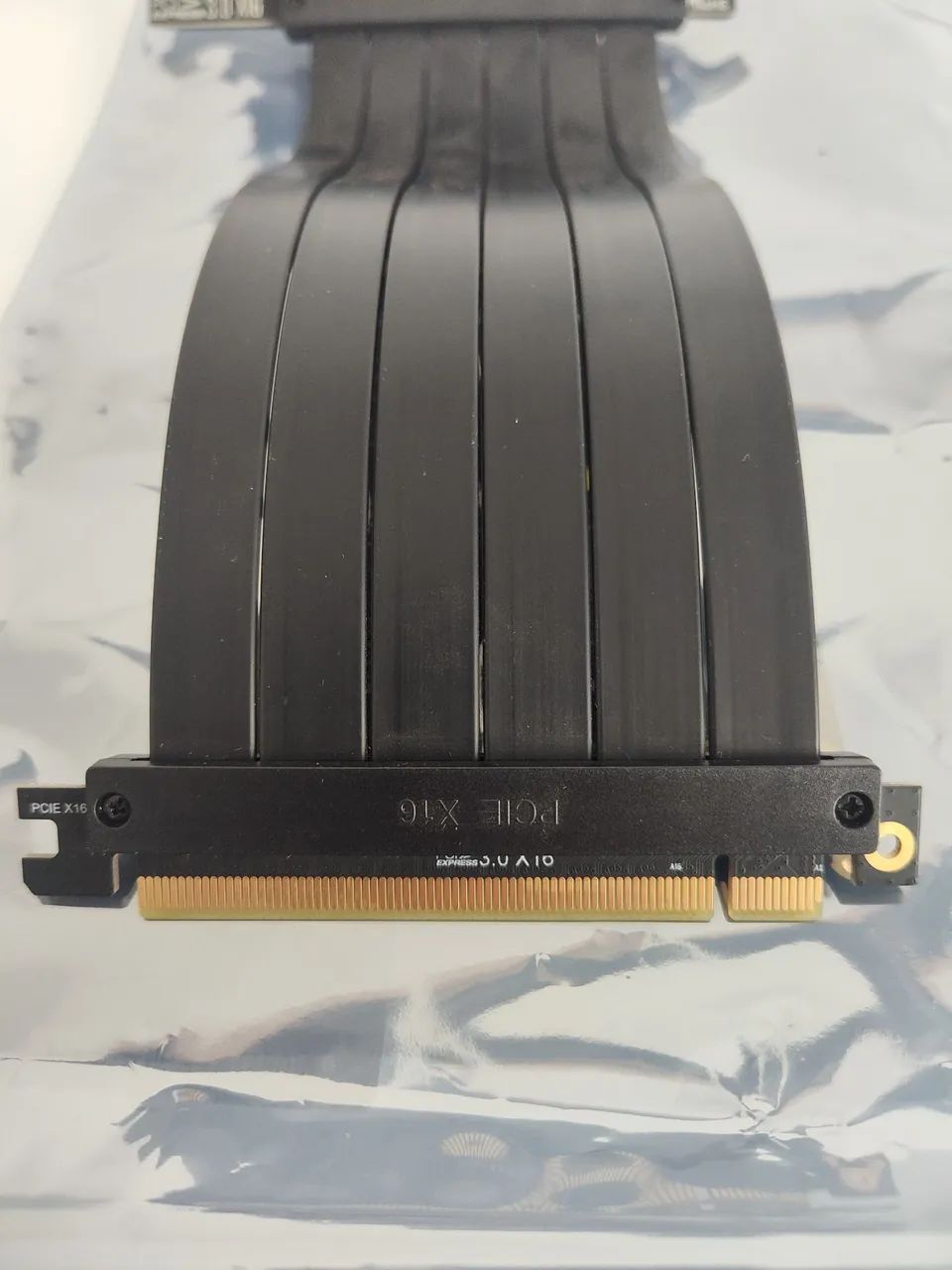 Cabo Extensor Flexível Para Placa De Vídeo Pcie 3.0 X16 20cm - Foto 2