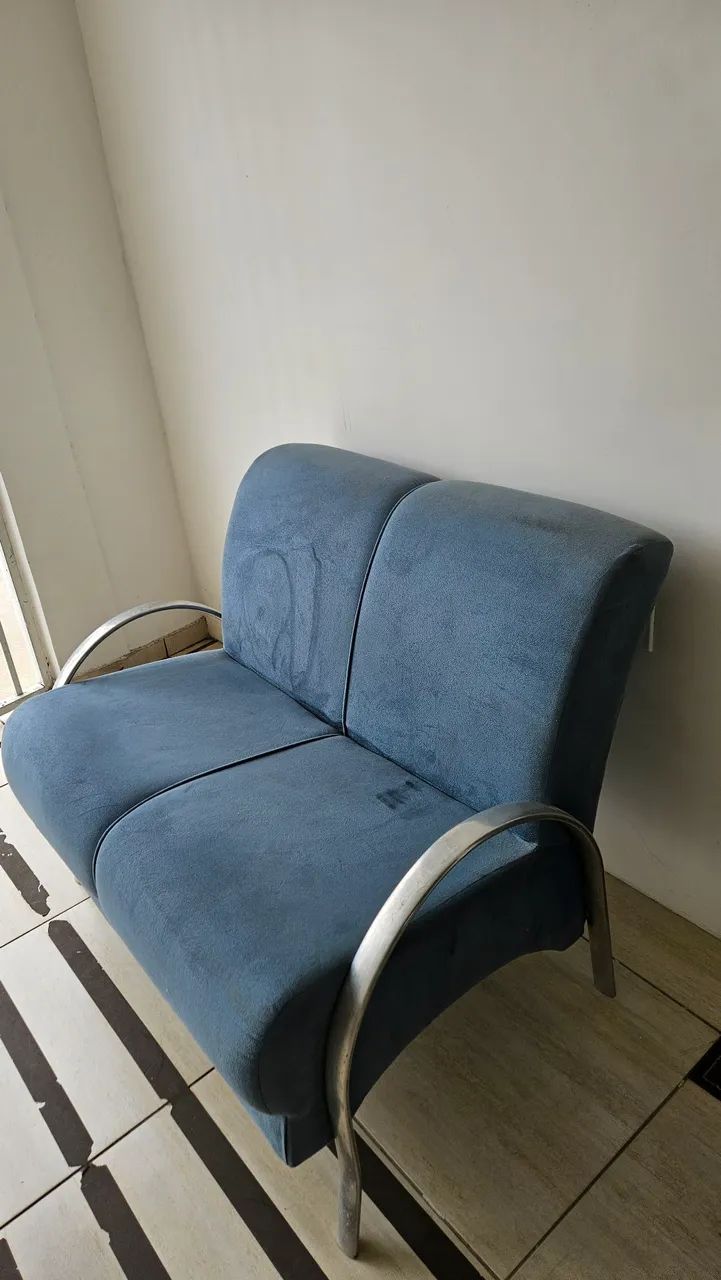 Sofá Dois Lugares 