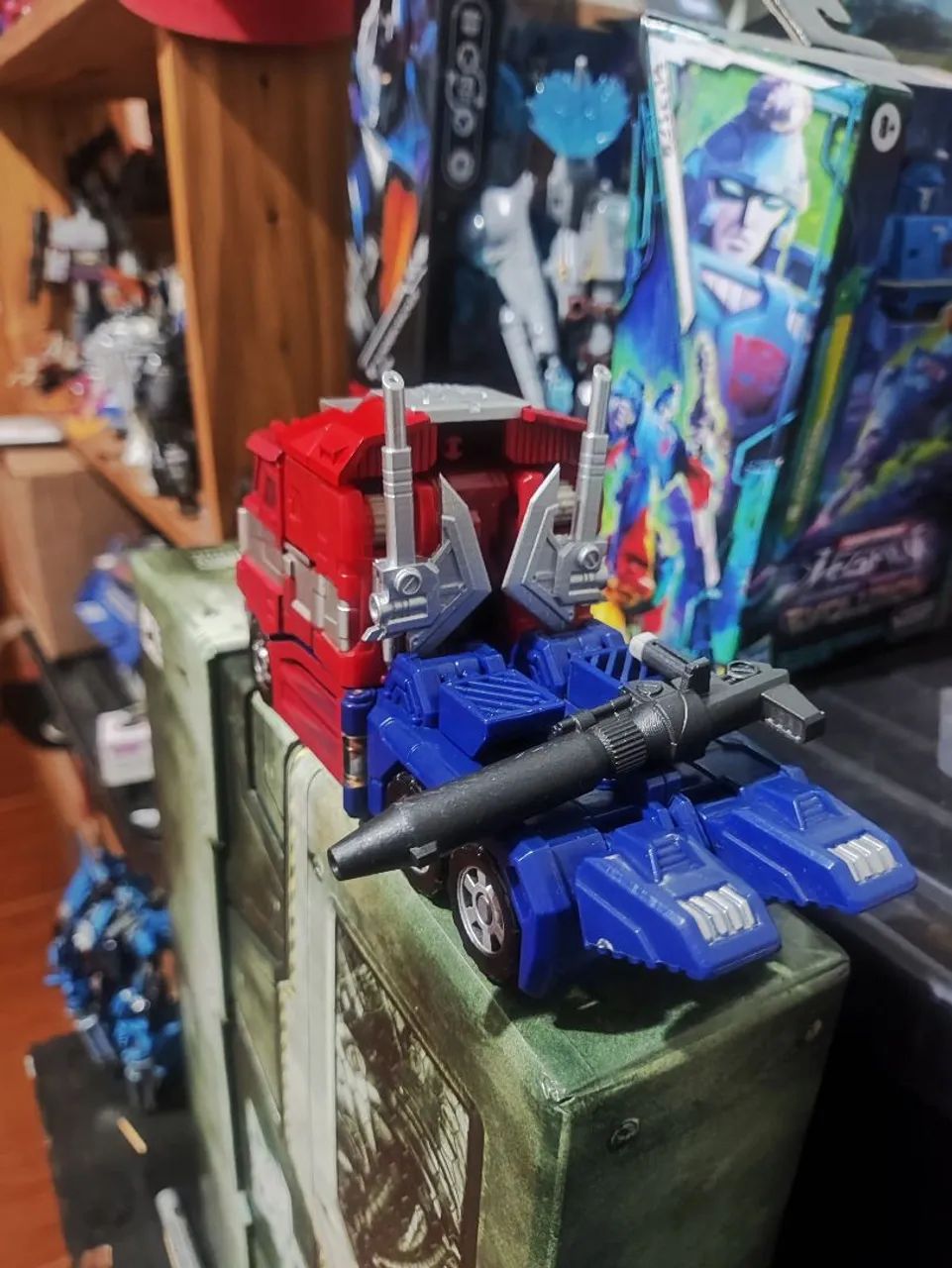 Transformers Classics Optimus Prime com detalhes - Foto 4