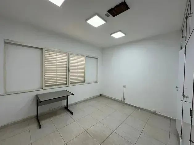 CASA COMERCIAL PARA LOCAÇÃO NO CENTRO DE ARARAS - SP - Foto 4