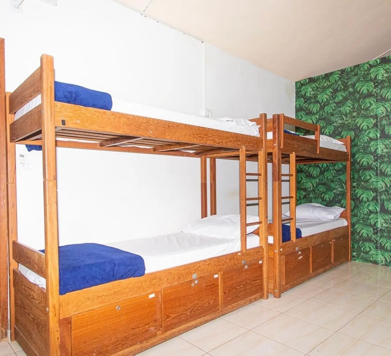 Alugo quarto no centrinho da lagoa da Conceição  - Foto 2