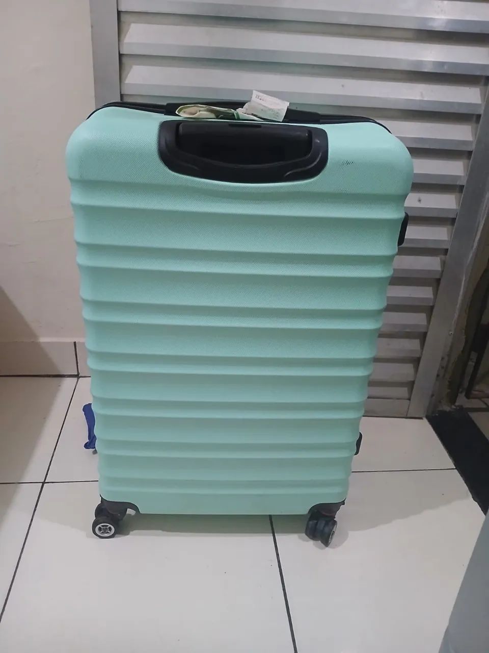 MALAS DE VIAGEM  EM PERFEITO ESTADO TEM CONVERSA NO VALOR  - Foto 4
