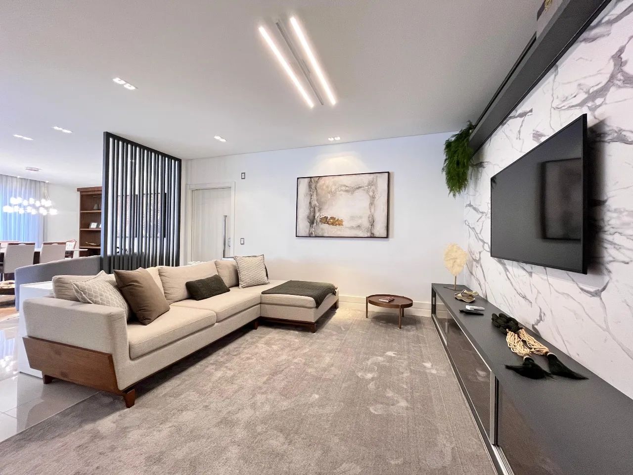 Apartamento com 4 suítes no Edifício Milano na Meia Praia, Itapema - Foto 2