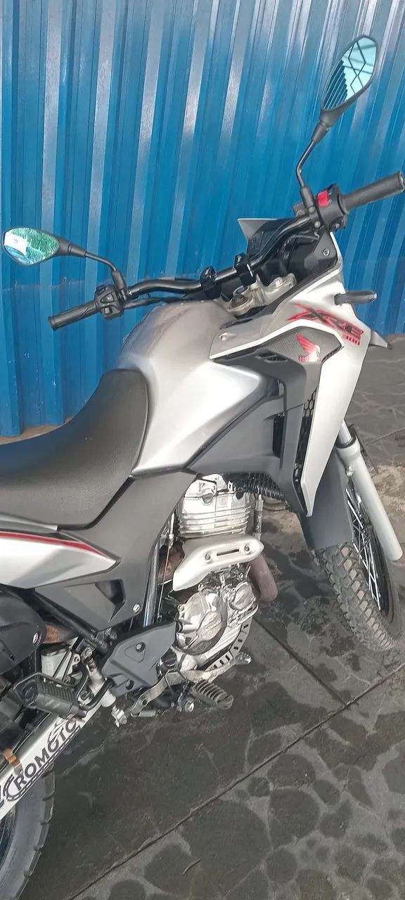 Vende-se essa XRE bem conservada e pouco rodada - Foto 4