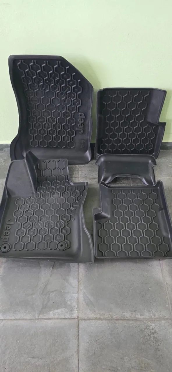 Tapete bandeja Jeep renegade 