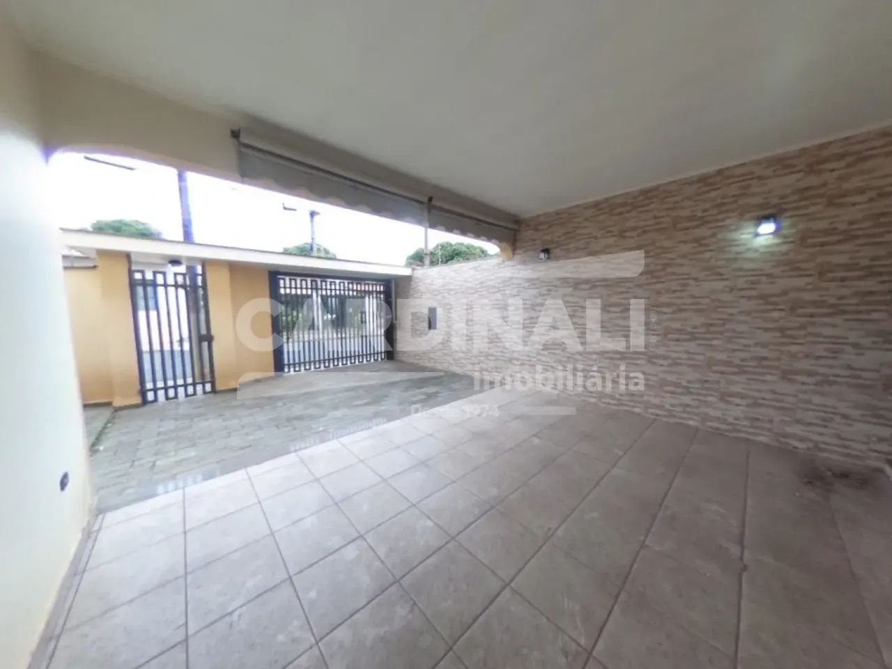 Sobrado pronto para ser ocupado no Centro de Itirapina - Foto 2