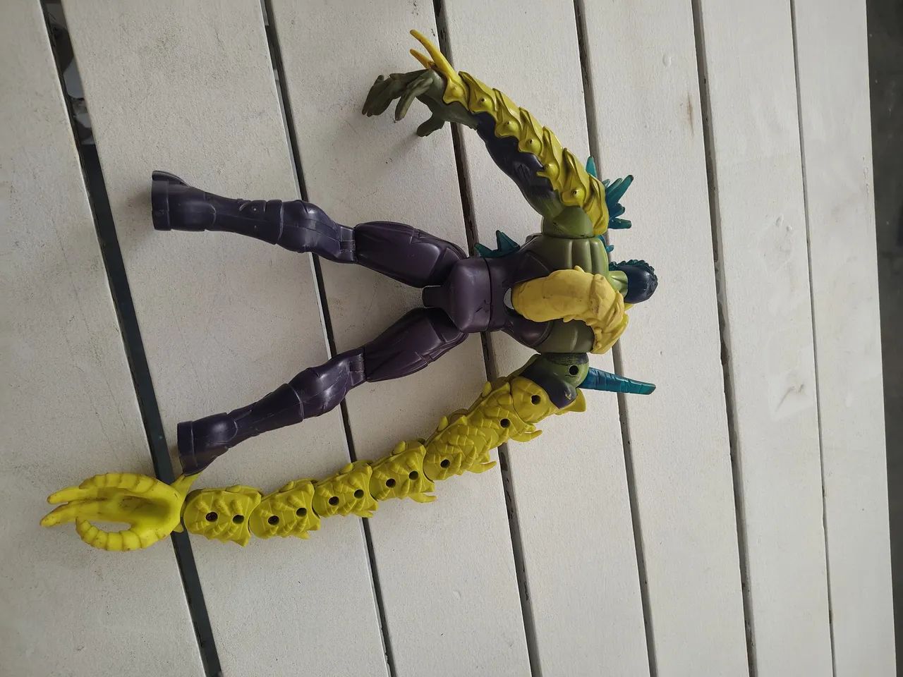Extroyer Mega Larva  - Foto 3