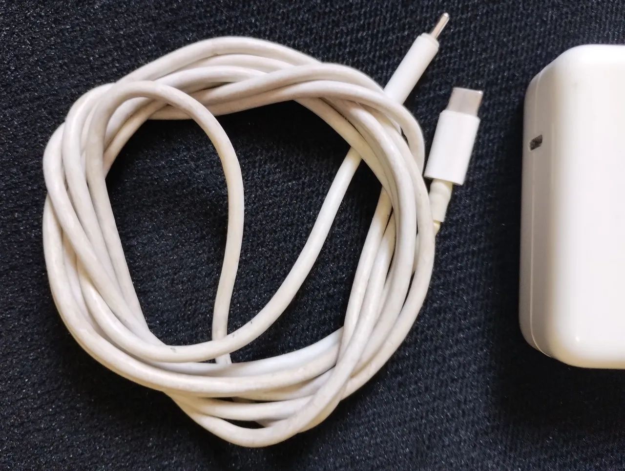 Carregador de MacBook tipo C 61w - Foto 3