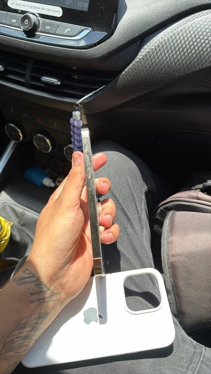 iPhone 14 Pro Max - Foto 3