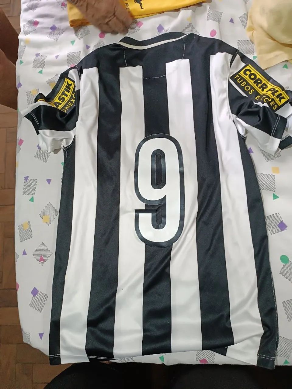 Blusa do Santos original e casaco  - Foto 3