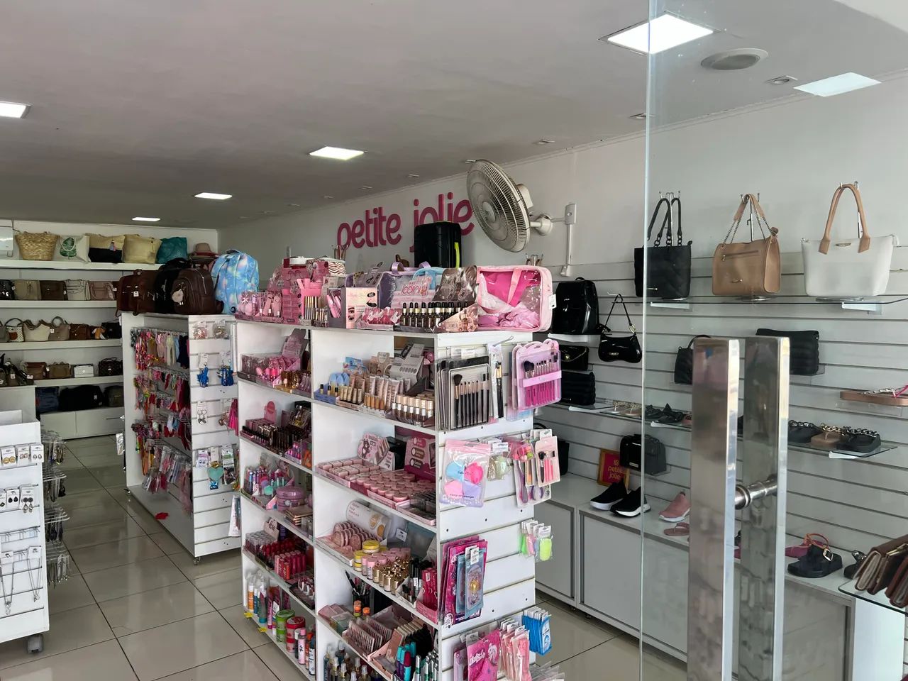 Vendo Loja de Acessórios femininos em Inhumas - Foto 4
