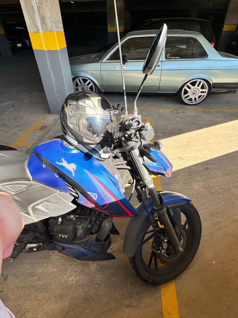 Apache RTR 200 2024 - Foto 2