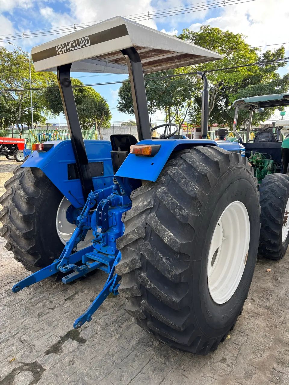 Trator Ford 6630 4x4 - Foto 3