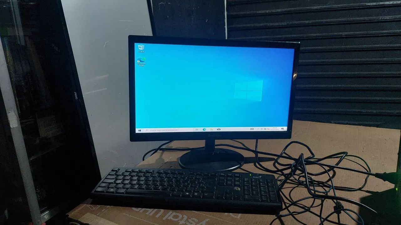 Desktop i7 3rd generation + 20" monitor