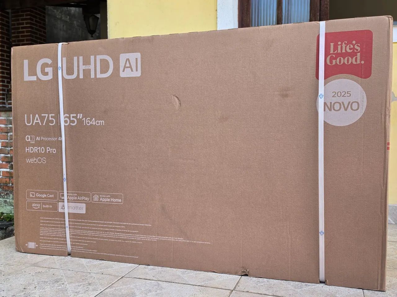 Smart TV LG AI 65 UHD 4K modelo 65UA75 LACRADA