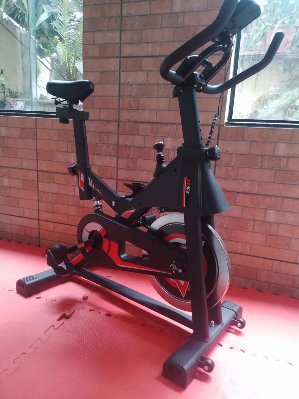 Bicicleta ergometrica spinning  - Foto 4
