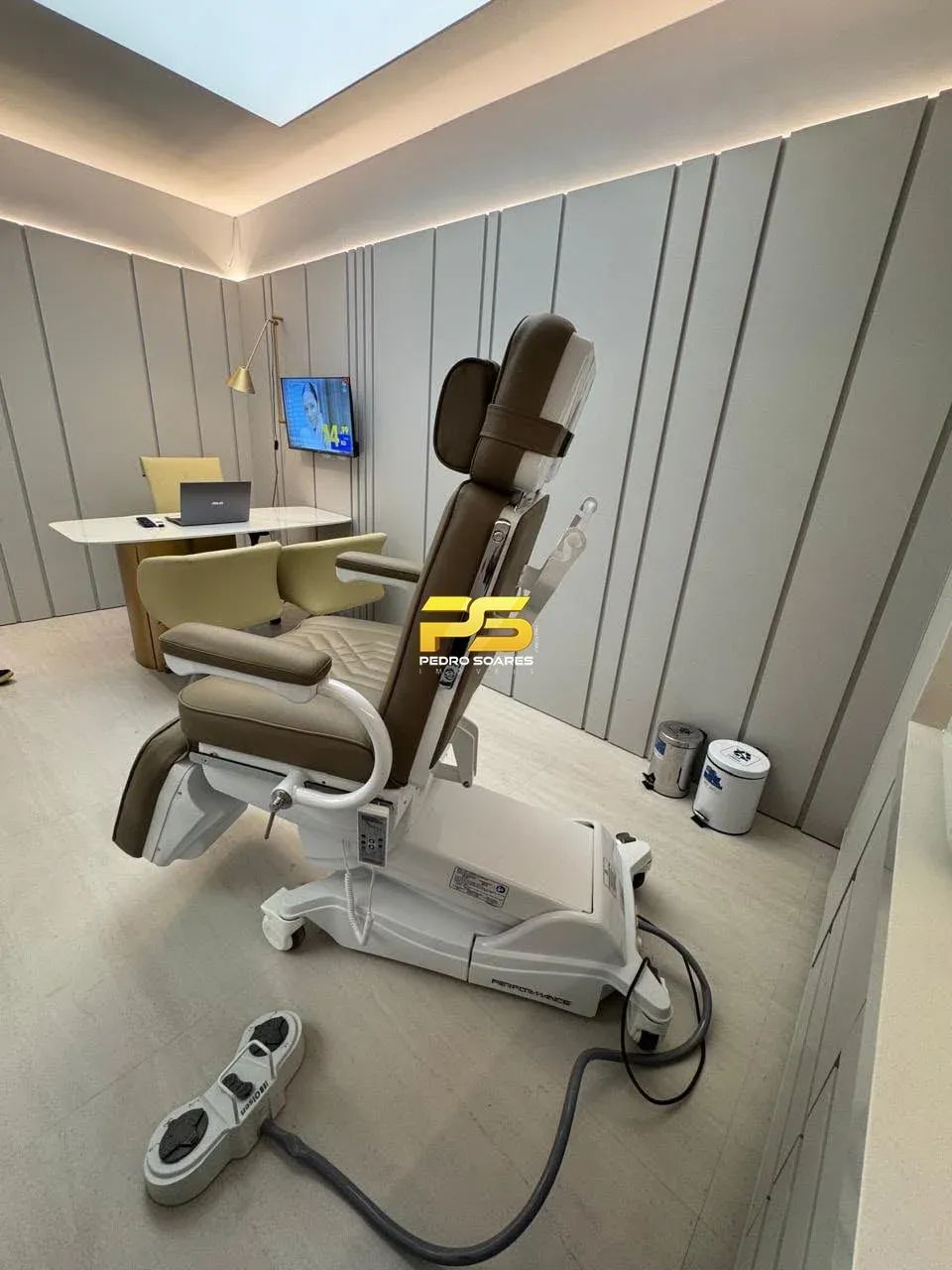 SALA COMERCIAL MOBILIADA PARA LOCAÇÃO NO BAIRRO DOS ESTADOS COM 28 M² REF: 135 - Foto 3