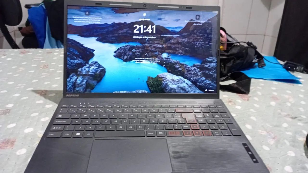 Notebook Semi Novo com garantia ainda - Foto 5