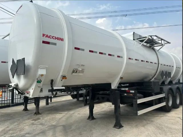 Conjunto Bitrem Tanque Facchini 2025/2025 - Foto 2