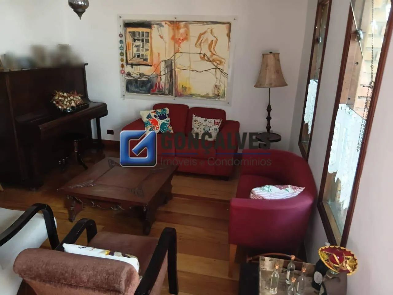 Sobrado Residencial com 4 Quartos, 4 Vagas e 337 m² em Nova Petrópolis (SBC)